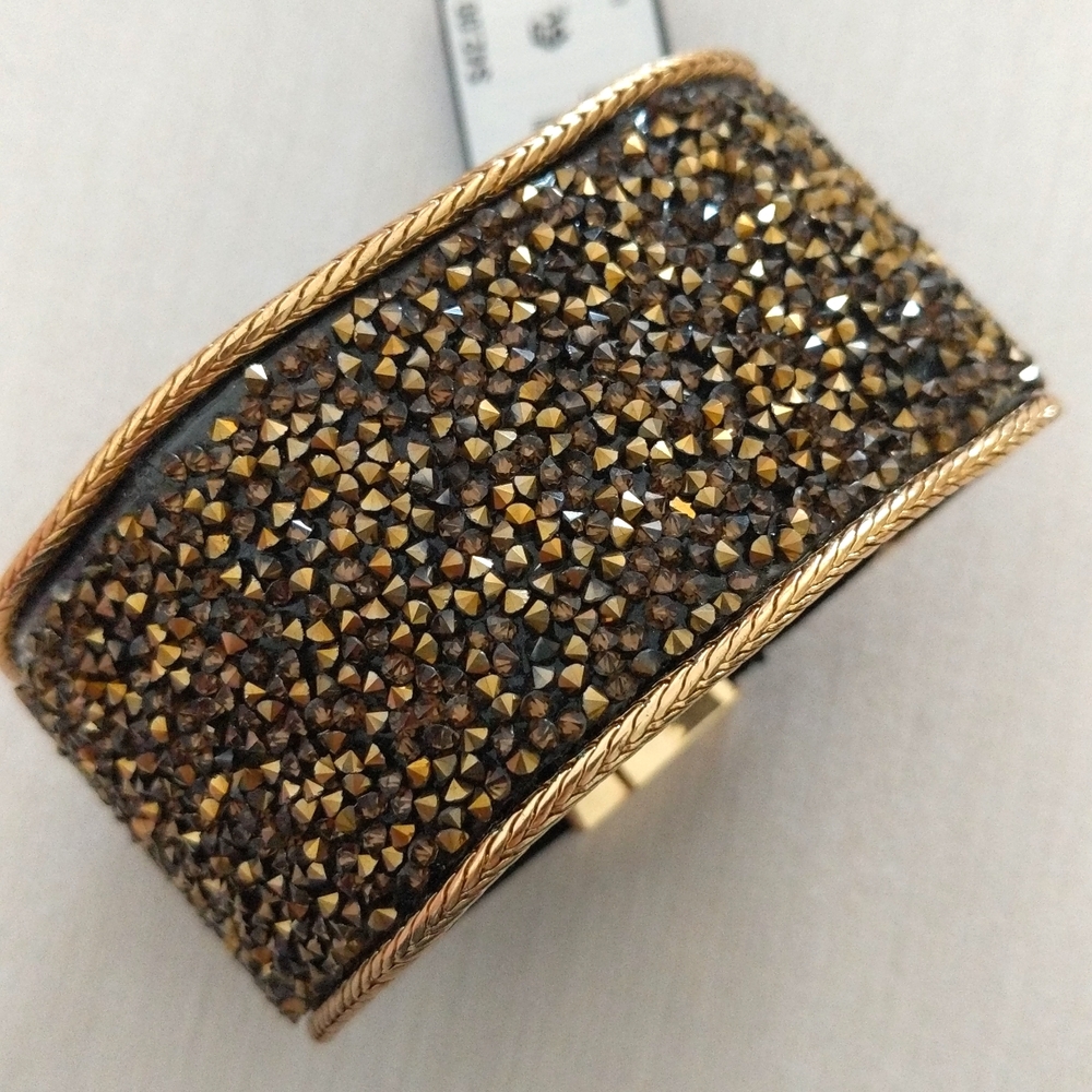 NWT Kenneth Cole Luxury Design Bracelet